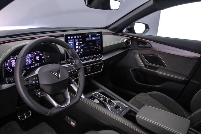 Cupra Formentor VZ Tribe Edition 1.5 TSI eHybrid 272pk DSG Automaat Trekhaak, Panoramadak, LED matrix koplampen, Navigatie, Sennheiser audio, Adaptive cruise control