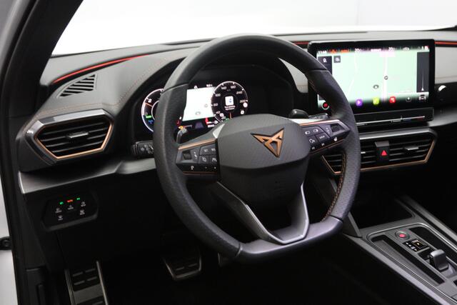 Cupra Formentor 1.4 e-Hybrid VZ 245 PK Copper Edition PHEV, Panoramadak, Trekhaak, Camera, Memory