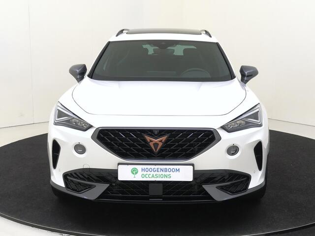 Cupra Formentor 1.4 e-Hybrid VZ Performance | SoH 91% | Panoramadak | 360 camera | Adaptieve demping | Parkeerassistent | Stoel- en stuurwielverwarming | Navigatie | Keyless |