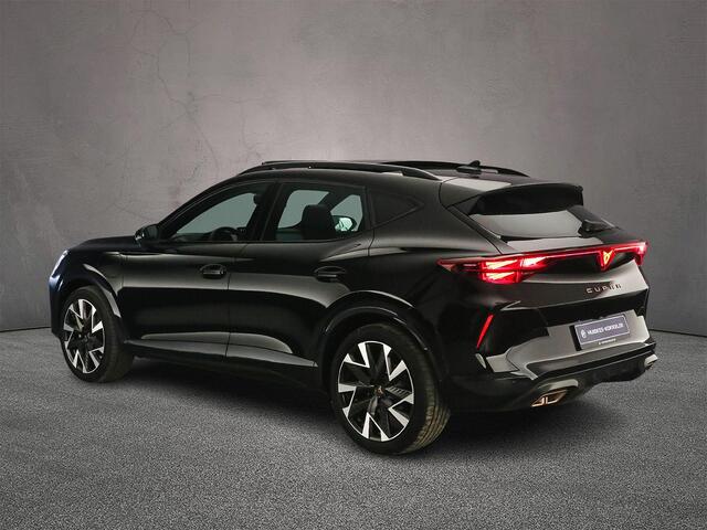 Cupra Formentor Business 1.5 TSI eHybrid 204pk DSG Automaat Trekhaak, Panoramadak, Adaptive cruise control, LED matrix koplampen, Stoelverwarming