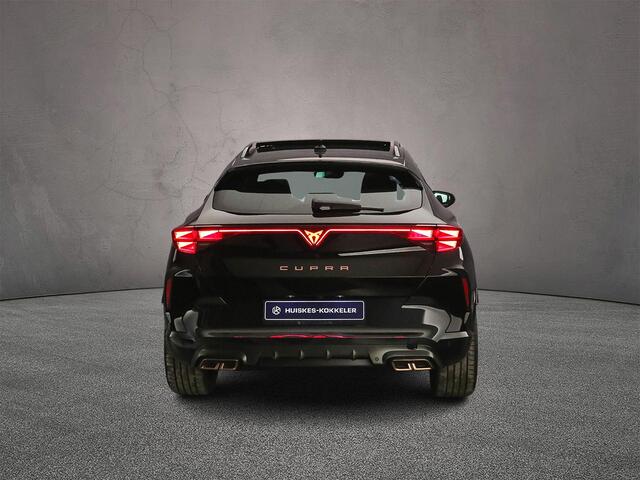 Cupra Formentor Business 1.5 TSI eHybrid 204pk DSG Automaat Trekhaak, Panoramadak, Adaptive cruise control, LED matrix koplampen, Stoelverwarming