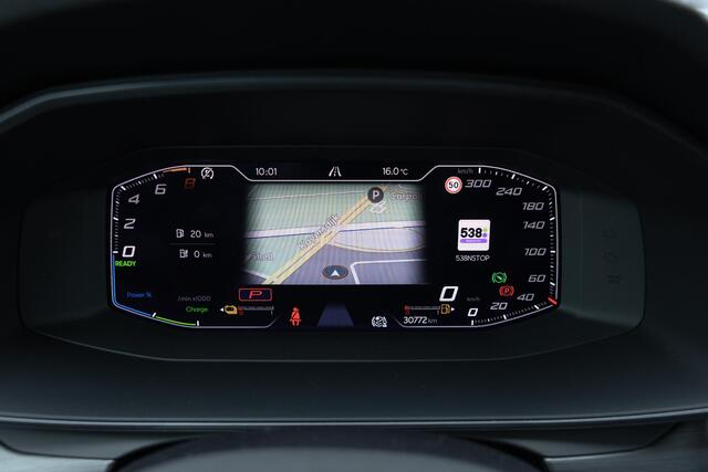 Cupra Formentor 1.4 e-Hybrid VZ Performance | Plug-in Hybrid (PHEV) | 360 Graden Camera | Kuipstoelen | Keyless Entry | Elektrische Achterklep | Navigatie | Apple Carplay | Android Auto | Stoelverwarming | Cruise Control Adaptief | Lichtmetalen Velgen 19 inch