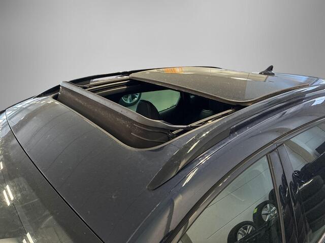 Cupra Formentor 1.4 e-Hybrid 245pk DSG VZ Performance · Panoramadak · Camera · Trekhaak · Keyless · Dodehoeksensor · Stuur- & Stoelverwarming · Sfeerverlichting ·