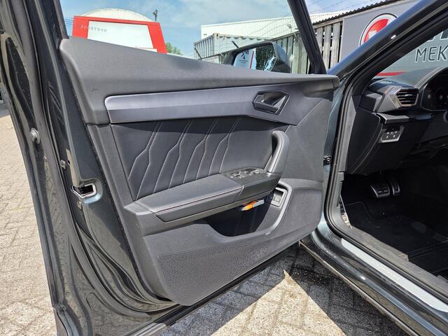 Cupra Formentor 1.4 e-Hybrid VZ Performance 19"/Panoramadak/Virtual cockpit/Dodehoek/Lane Assist/Keyless/Camera/PDC v+a