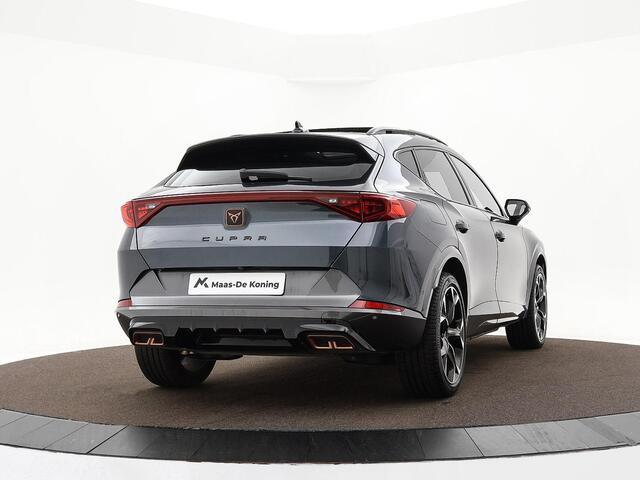 Cupra Formentor 1.4 e-Hybrid 245pk DSG VZ Performance · Panoramadak · 360 Camera · Keyless · Dodehoeksensor · Elek. Achterklep · Stuur- & Stoelverwarming · Garantie t/m 27-03-2028 80.000km