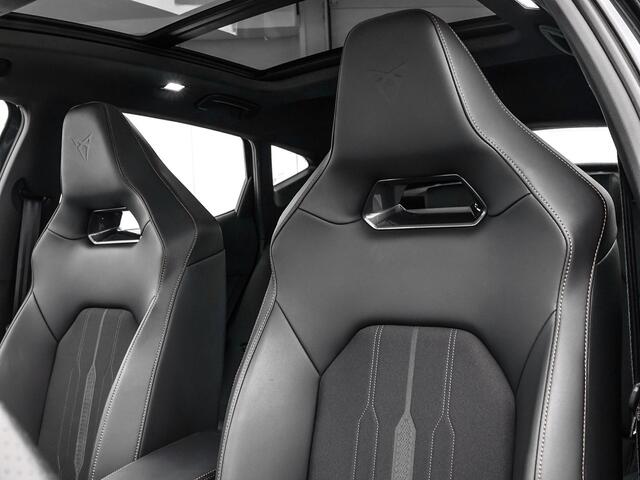 Cupra Formentor 1.4 e-Hybrid 245pk DSG VZ Performance · Panoramadak · 360 Camera · Keyless · Dodehoeksensor · Elek. Achterklep · Stuur- & Stoelverwarming · Garantie t/m 27-03-2028 80.000km