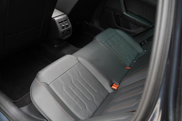 Cupra Formentor 1.4/245PK e-Hybrid VZ Performance|2024|Panoramadak|Leder+Memory|Trekhaak|PDC+360Camera+Assist|19"Copper|VOL!