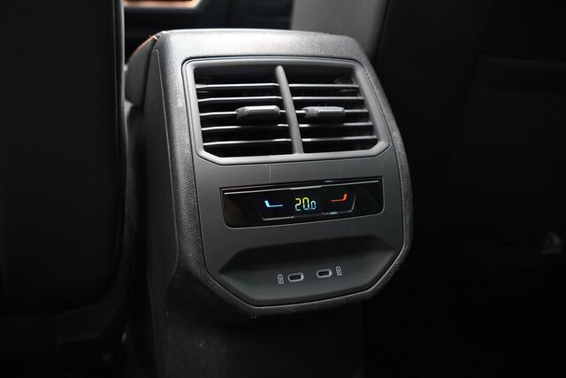Cupra Formentor 1.4/245PK e-Hybrid VZ Performance|2024|Panoramadak|Leder+Memory|Trekhaak|PDC+360Camera+Assist|19"Copper|VOL!