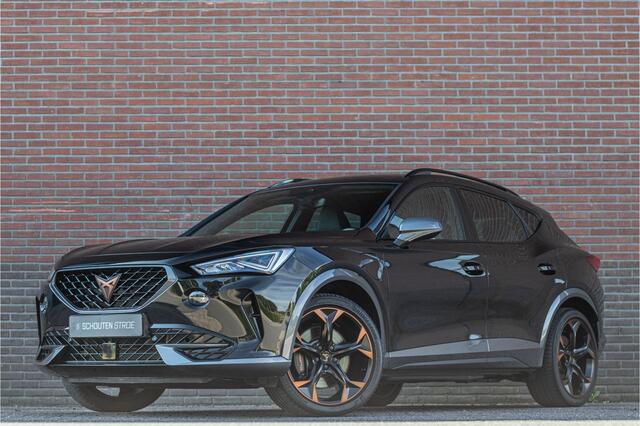 Cupra Formentor 1.4 e-Hybrid 245pk VZ, Stoel & Stuurverwarming, Navigatie, Camera, Full LED, Adaptive Cruise, DAB+.