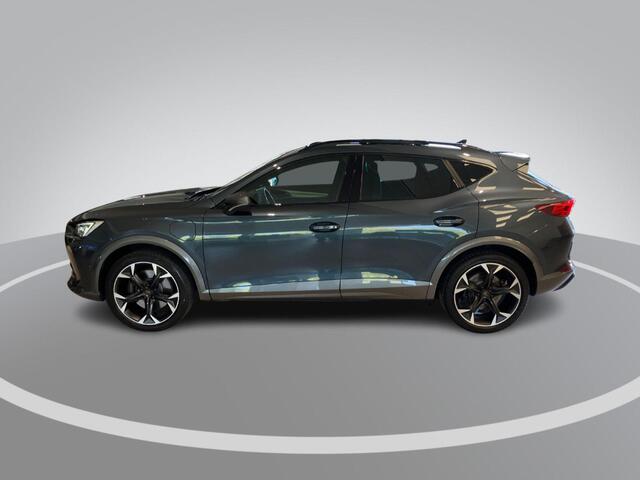Cupra Formentor 1.4e-Hybrid 180kW/245PK VZ DSG · Panoramadak · Apple/Android Car Play · Stoel- & stuurverwarming · Camera ·