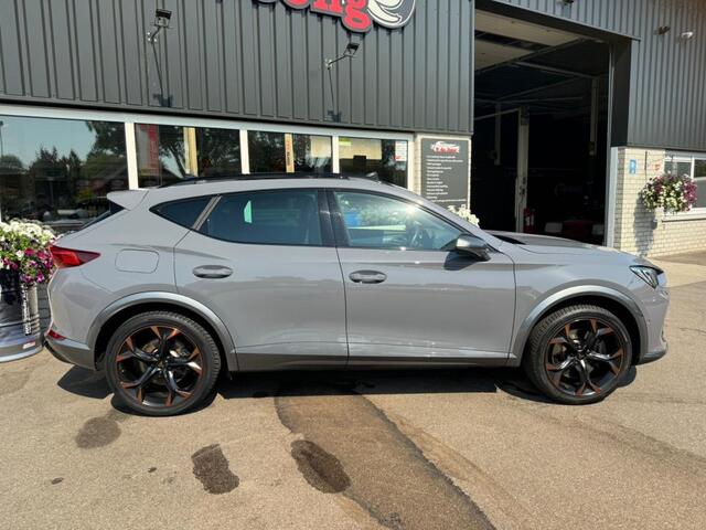 Cupra Formentor 1.4 E-Hybrid VZ PERF. VZ stuur Panoramadak 360 camera Blis 245PK Erg mooi!