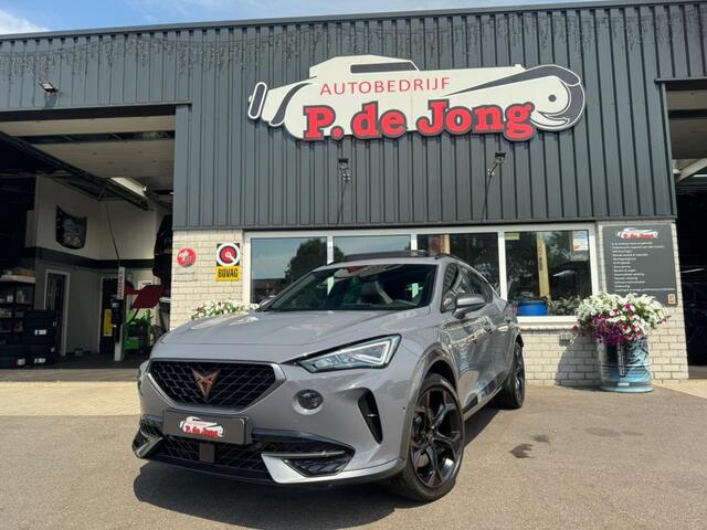 Cupra Formentor 1.4 E-Hybrid VZ PERF. VZ stuur Panoramadak Memory El.klep Camera Blis 245PK Erg mooi!