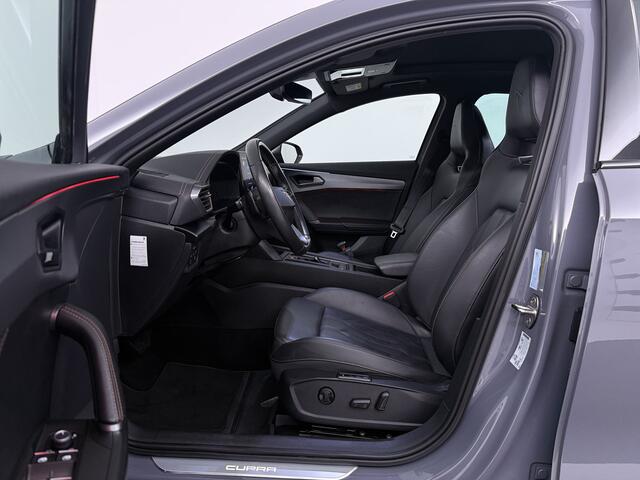 Cupra Formentor 1.5 TSI | Leder | Sportstoelen | Panoramadak | Camera | Sfeerverlichting | 150 pk | El. Trekhaak |