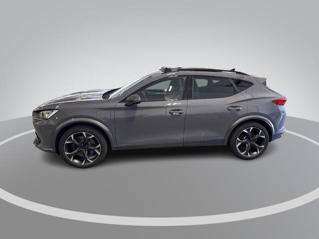 Cupra Formentor 1.4 e-Hybrid 245pk DSG VZ Performance · Panoramadak · Trekhaak · 360 Camera · Elek. Stoelen + Geheugen Bestuurder · Matrix LED · Black Leder · Keyless ·