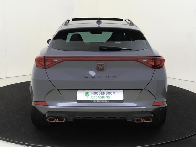 Cupra Formentor 1.4 e-Hybrid VZ Performance | SoH 93% | Panoramadak | Trekhaak | Adaptieve demping | Parkeerassistent | 360 camera | Keyless | Navigatie | Stoel- en stuurwielverwarming |