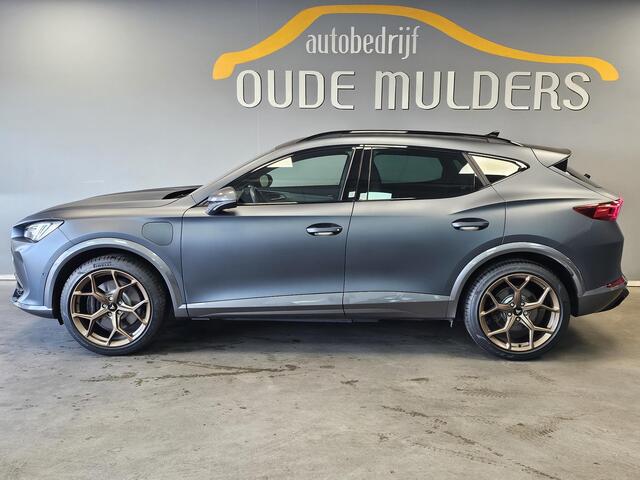 Cupra Formentor 1.4 e-Hybrid VZ | Matte | Memory | ACC | Carplay | Stoel- en stuurwielverwarming |