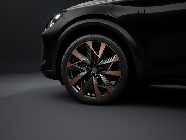 Cupra Formentor 1.5 TSI e-Hybrid Business Panorama Dak - Sennheiser Audio - Elektrisch Verstelbare Bestuurdersstoel