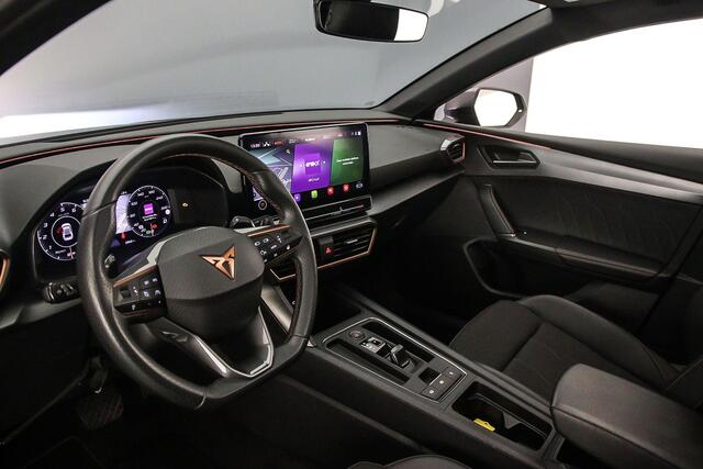 Cupra Leon Business Edition 1.5 eTSI 150pk DSG Automaat Trekhaak, Panoramadak, Adaptive cruise control, Navigatie, Achteruitrijcamera, Parkeersensoren, Stoelverwarming