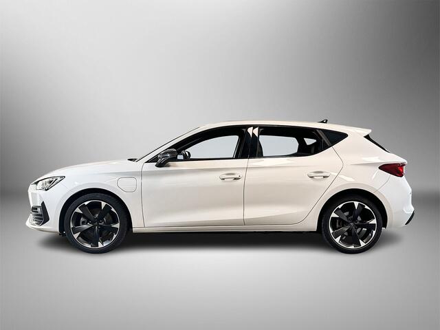 Cupra Leon 1.4 204pk e-Hybrid VZ Adrenaline Stuur Verwarming / LED Pakket / Cruise Control