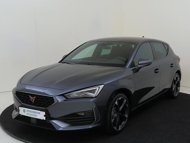 Cupra Leon 1.4 e-Hybrid Business | Adaptieve demping | Keyless | Stoel- en stuurwielverwarming | Achteruitrijcamera | Dodehoek detectie | Adaptieve cruise control | Sfeerverlichting |