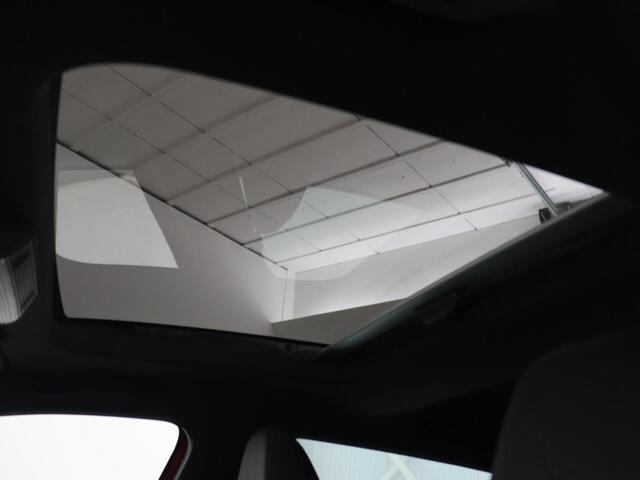 Cupra Leon 1.4 e-Hybrid VZ Performance | Panoramadak | Stoel & stuurverwarming | Adaptive cruise | Camera | Carplay