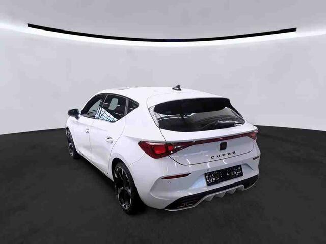 Cupra Leon 1.4 TSI eHybrid 204pk PHEV VZ Adrenaline / Panoramadak / Navigatie / Camera / Wordt Verwacht