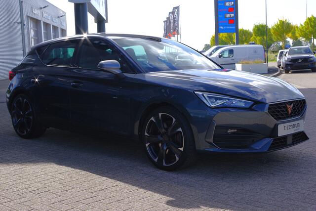 Cupra Leon 1.4 e-Hybrid VZ Adrenaline 245 PK PHEV, Adap. Cruise Control, Winterpakket, Carplay