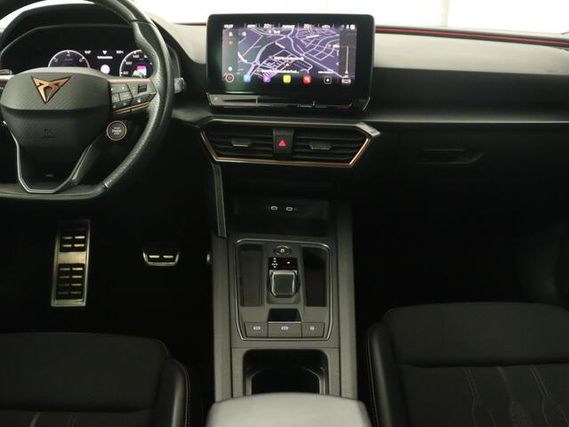 Cupra Leon 1.4 eHybrid | 245pk | Stuurverwarming | Camera | Adaptive cruise | Navigatie | Sportstoelen | Keyless | Full LED | PHEV | Plug In