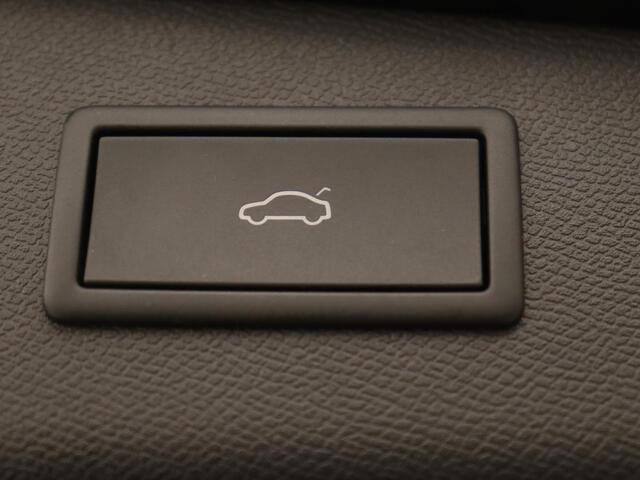 Cupra Leon 1.5 TSI e-Hybrid | Stoel & stuurverwarming | Camera | Adaptive cruise | Carplay | Navigatie | Matrix LED | Sfeerverlichting | PHEV | Plug In