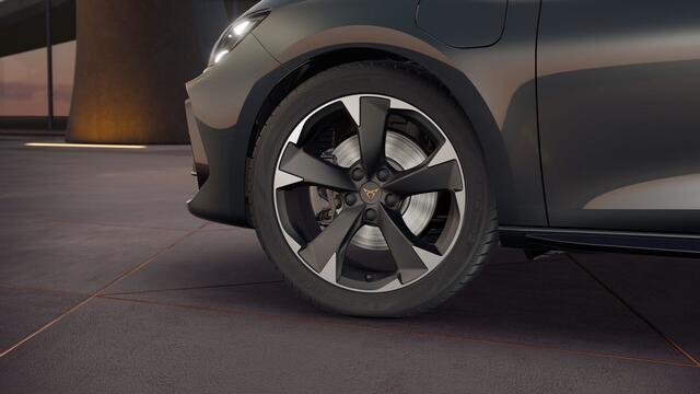 Cupra Leon 1.5 TSI e-Hybrid 204 6DSG Business | Achteruitrijcamera | Digitaal instrumentenpaneel (Virtual Cockpit) | Draadloze Apple CarPlay(TM), Android Auto(TM)