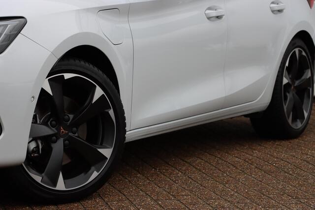 Cupra Leon 1.5 TSI e-Hybrid Business 204pk DSG6