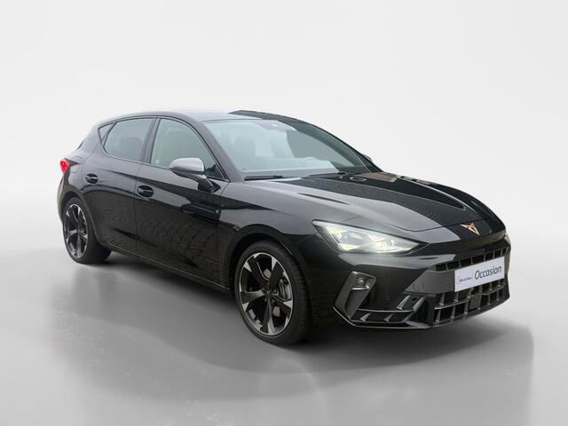 Cupra Leon 1.5 TSI e-Hybrid Business | Automaat | BTW | Camera | Stoel/Stuurverwarming | Adaptief Cruise Control | Dodehoek Detectie | Climate Control | DAB | Navigatie | Full Led | Keyless