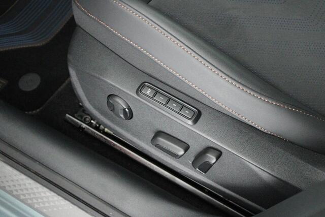 Cupra Leon 1.5 TSI 272pk e-Hybrid VZ Extreme Sennheiser Camera Keyless Virtual Cockpit Memory Navigatie