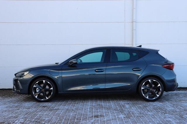 Cupra Leon 1.5 TSI e-Hybrid Business 204pk DSG6