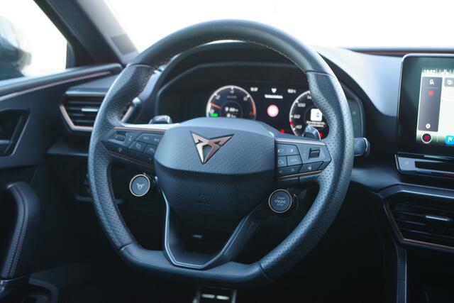 Cupra Leon 1.4 e-Hybrid VZ 245 PK Adrenaline PHEV, Stuur-Startknop, WInterpakket, Camera, Carplay, 19" LM