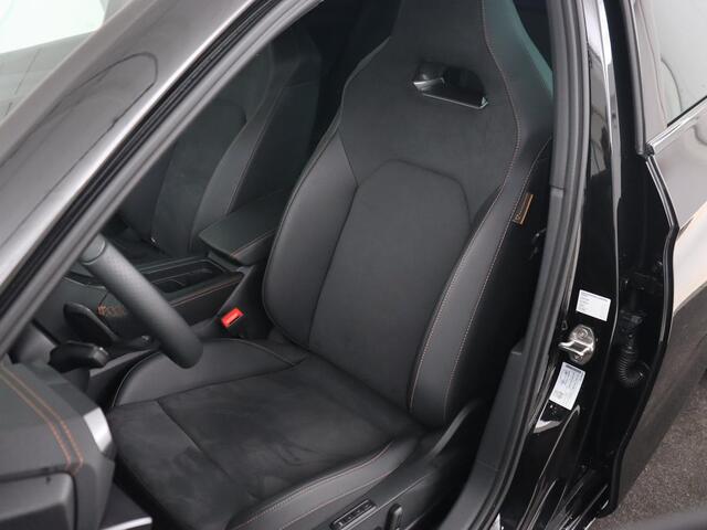 Cupra Leon 1.5 eHybrid Business | Stoelverwarming | Adaptive cruise | Camera | Carplay | Sportstoelen | Matrix LED | Keyless | PHEV | Plug In