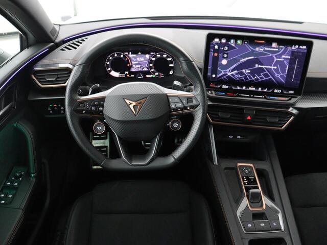 Cupra Leon 1.5 e-Hybrid Business | Stoelverwarming | Adaptive cruise | Camera | Carplay | Memory | Half leder | Navigatie | Keyless | Sportstoelen | Full LED | Sfeerverlichting | PHEV | Plug In