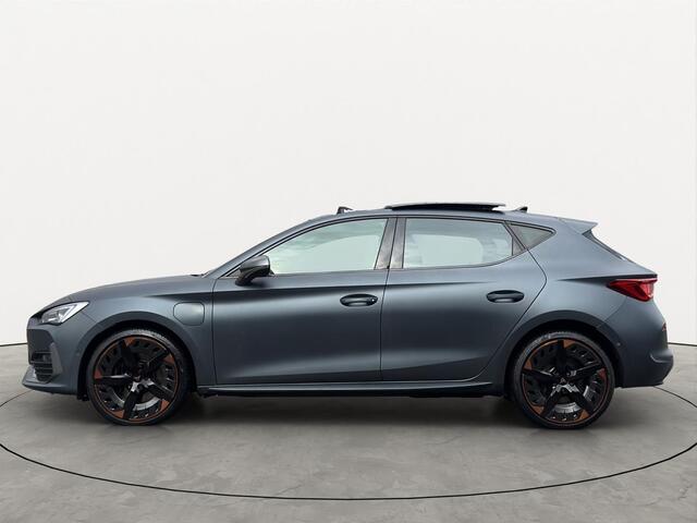 Cupra Leon 1.4 e-Hybrid 245PK VZ Copper Edition Pano Memory