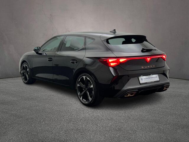 Cupra Leon Business 1.5 TSI eHybrid 204pk DSG Automaat Adaptive cruise control, Achteruitrijcamera, LED koplampen, Navigatie, Stuurwiel verwarmd, Stoelverwarming