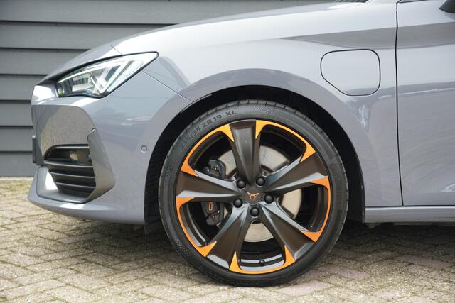 Cupra Leon 1.4 e-Hybrid VZ Performance - 245 PK - CAMERA - PANODAK - CARPLAY - VIRT. COCKPIT -