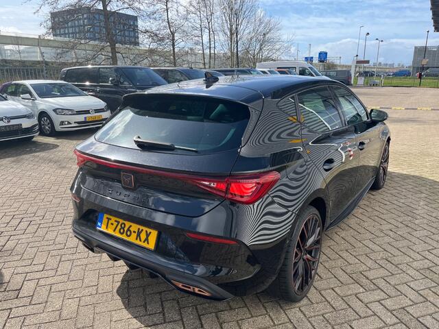 Cupra Leon 1.4 e-Hybrid 245pk DSG VZ Black Edition / Panoramadak / Lederen Memory Seat / Supersport Stuur / Achteruitrijcamera / Stoelverwarming / Dodehoek Sensor / LED