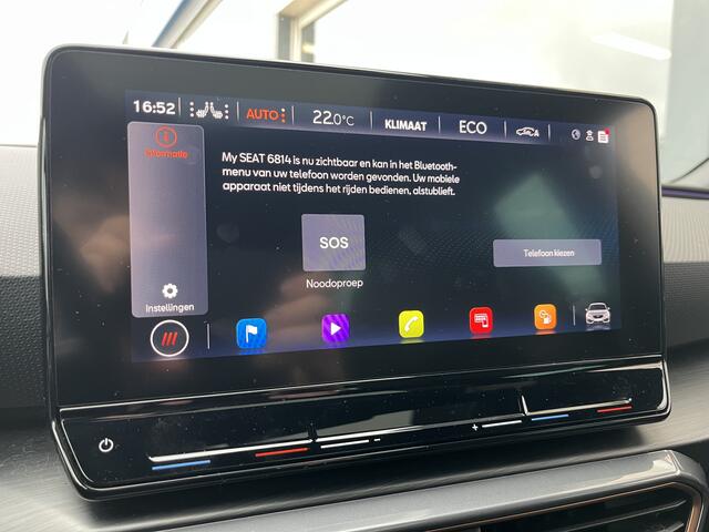 Cupra Leon 1.4 e-Hybrid VZ Performance / AUTOMAAT/ 245PK/ PANO/ STUUR+STOELVERWARM./ DODEHOEK/ ACC/ PARK.SENSOR.V+A/ CAMERA/ / FULL LINK/ KEYLESS/ NAVI/ CLIMA/ DAB/ LED/ 18'' LMV