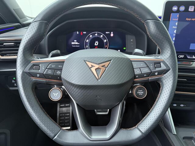 Cupra Leon 1.5 TSI e-Hybrid Business | 204 PK | SoH 100% | Adaptive cruise control | Dodehoek detectie | Kuipstoelen | Navigatiesysteem |