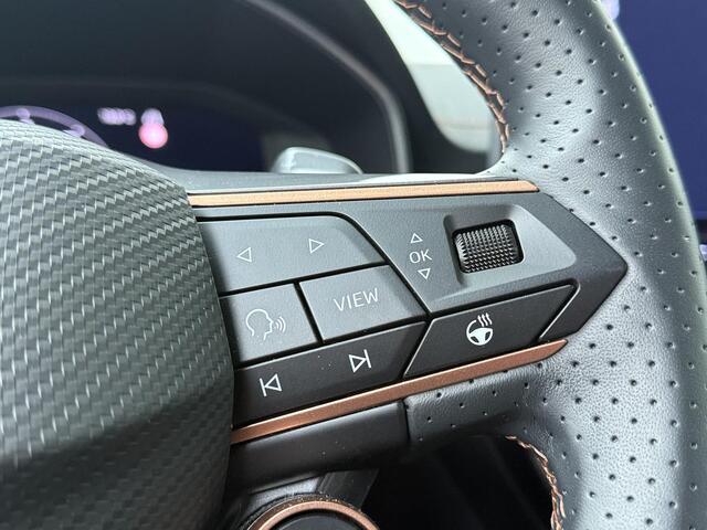 Cupra Leon 1.5 TSI e-Hybrid Business | 204 PK | SoH 100% | Adaptive cruise control | Dodehoek detectie | Kuipstoelen | Navigatiesysteem |