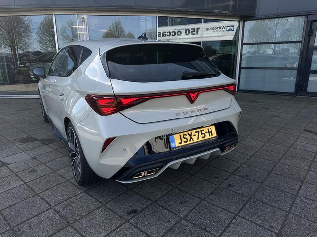 Cupra Leon 1.5 TSI e-Hybrid Business