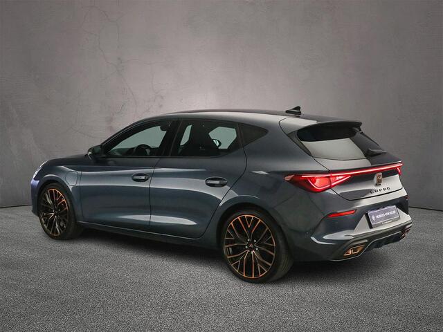 Cupra Leon VZ Business 1.4 TSI eHybrid 245pk DSG Automaat Adaptive cruise control, Achteruitrijcamera, Navigatie, LED koplampen, App connect, Stoelverwarming, Parkeersensoren