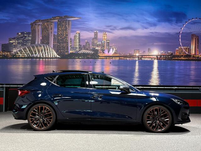 Cupra Leon 1.4 e-Hybrid VZ Copper Edition |Pano|Sfeer|Memory