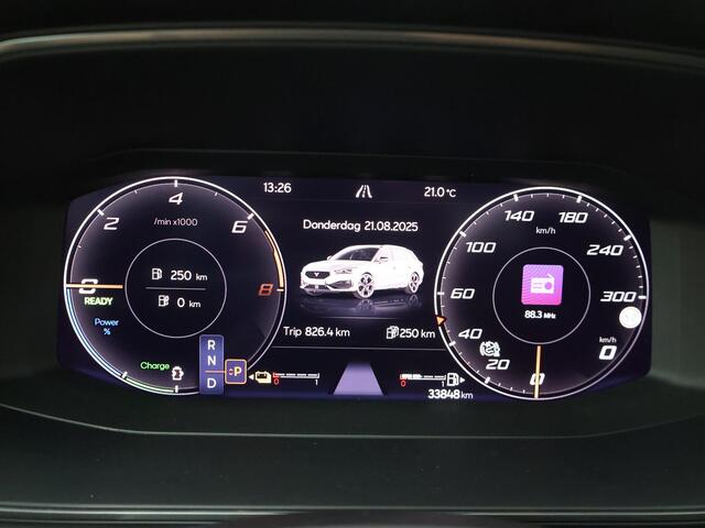 Cupra Leon Sportstourer CUPRA 1.4 e-Hybrid VZ Performance | 245 PK | SoH 91% | Panoramadak | Elek. achterklep | Adaptive cruise control |