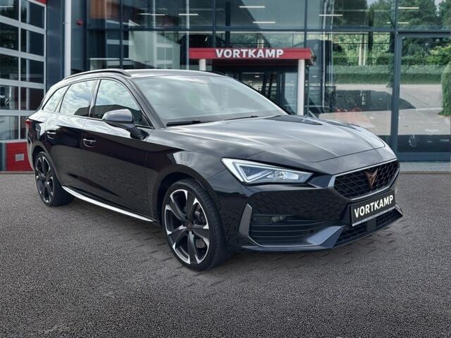Cupra Leon Sportstourer 1.4 TSI E-HYBRID VZ PANO-DAK/STOELVER/SPORT-STUUR/CAMERA