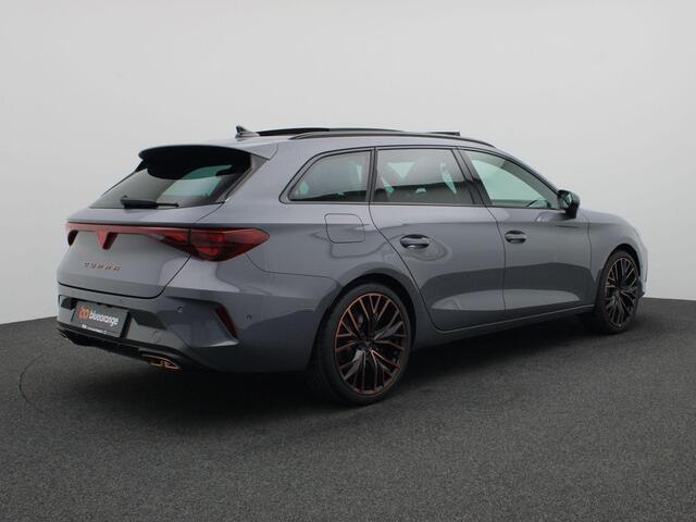 Cupra Leon Sportstourer 1.5 TSI e-Hybrid VZ Performance 272PK DSG Trekhaak, matrix led, schuif-kanteldak, achteruitrijcamera, stuur-stoelverwarming, adaptive cruise met travel assist, elek. verstelbare voorstoel, side assist, keyless, 19" lichtmetaal